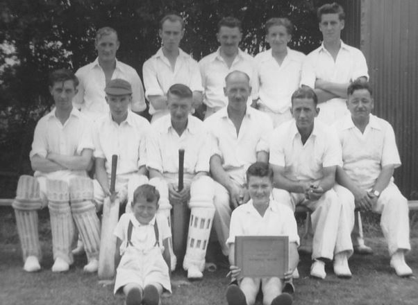 Pickwick Cricket team in 1953 or 1954.